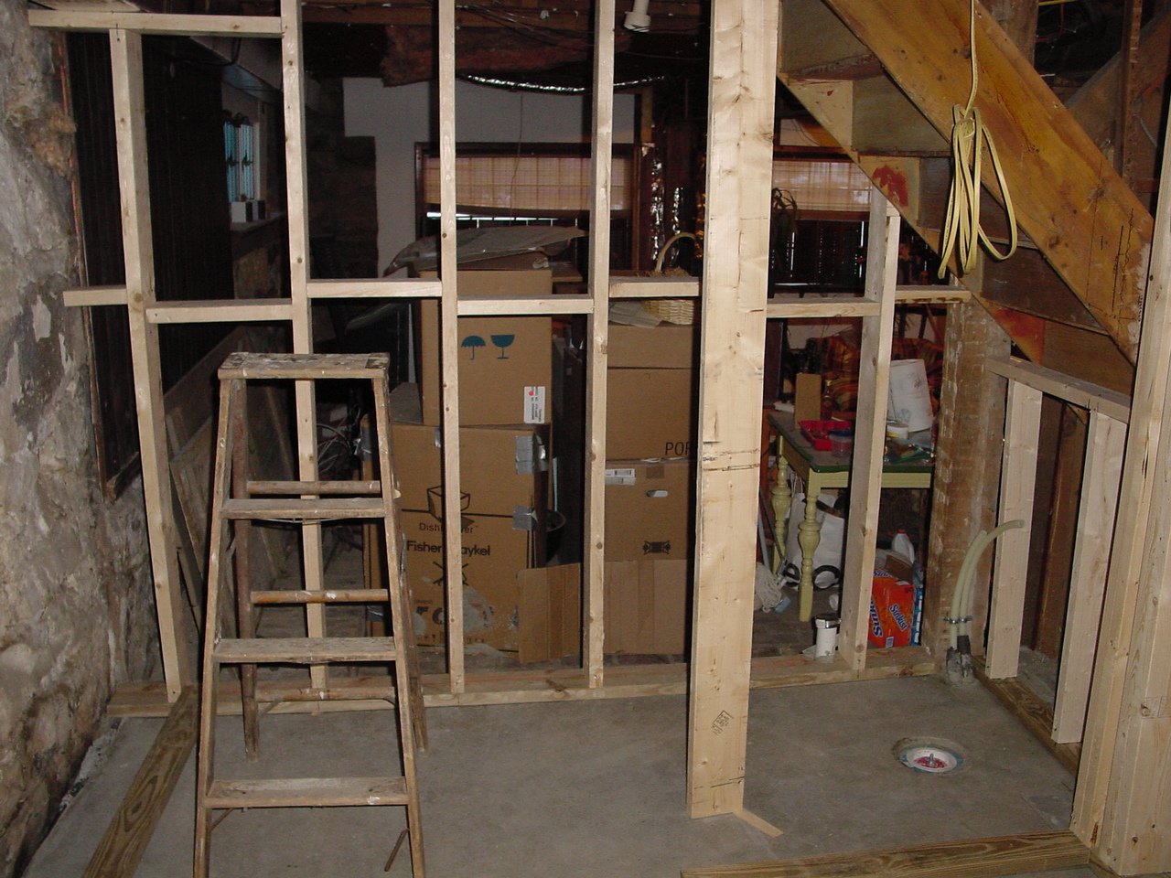 Lower bath framing